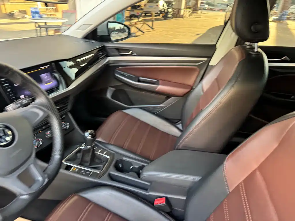 Volkswagen Bora — миниатюра 3