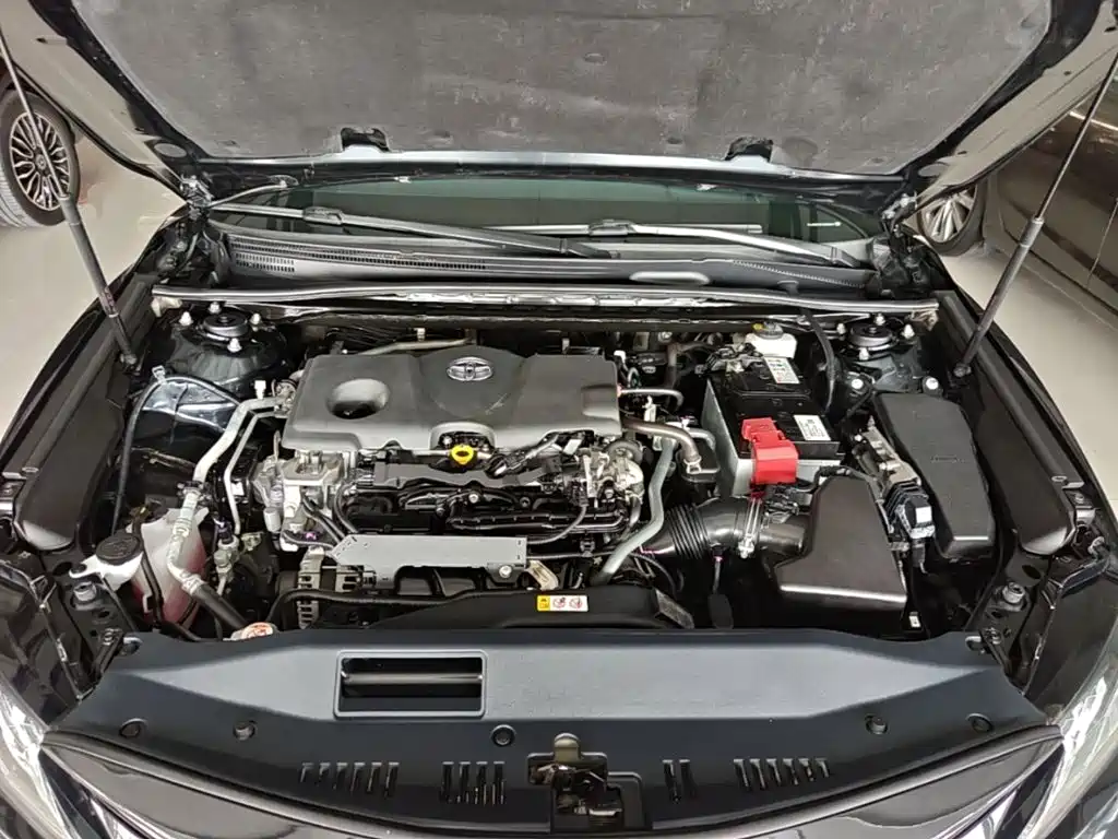 Toyota Camry — миниатюра 20