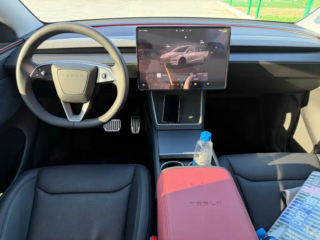 Tesla Model Y — фотографии объявления, Фото 6