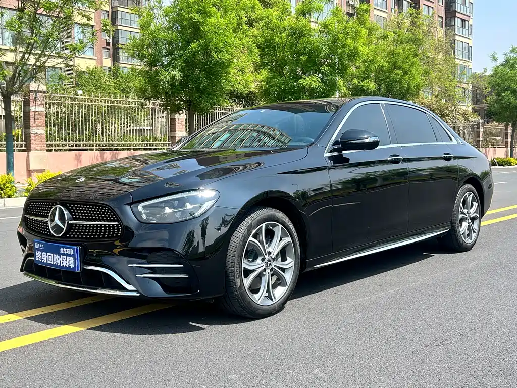 Mercedes-Benz E-Class 2023