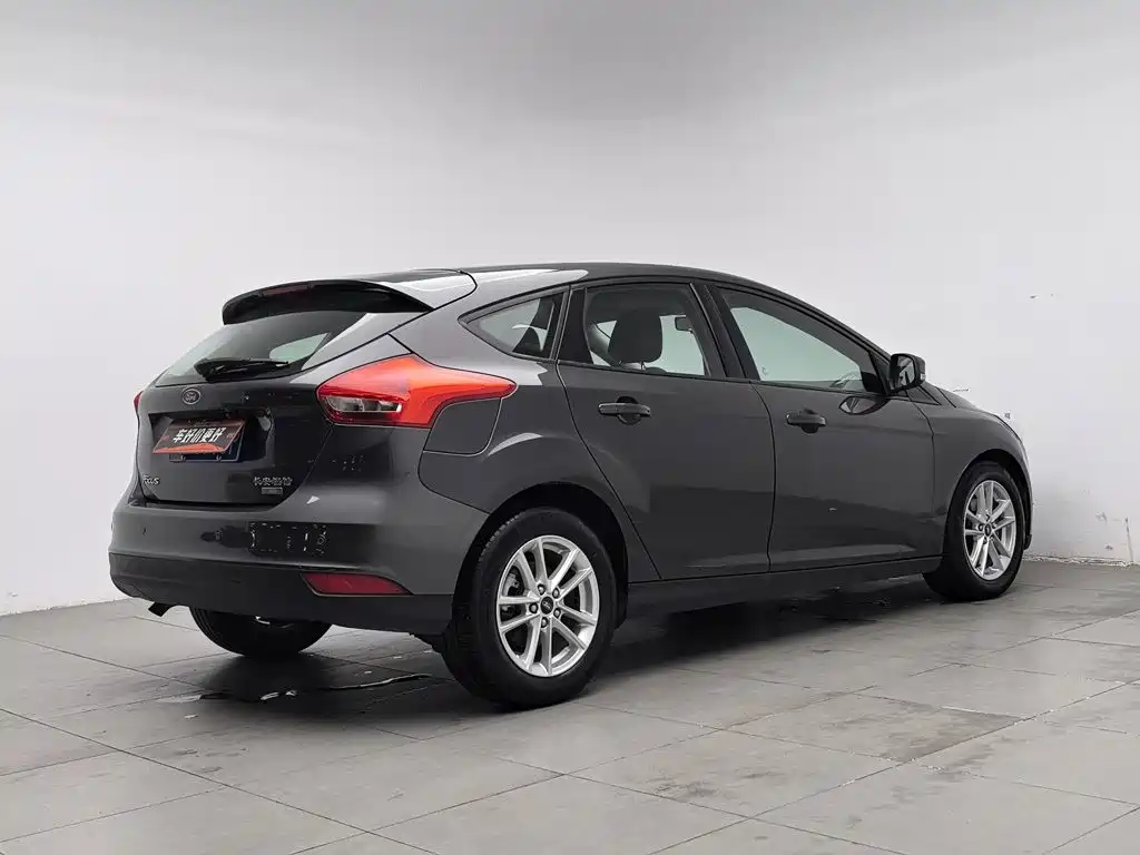Ford Focus — миниатюра 2