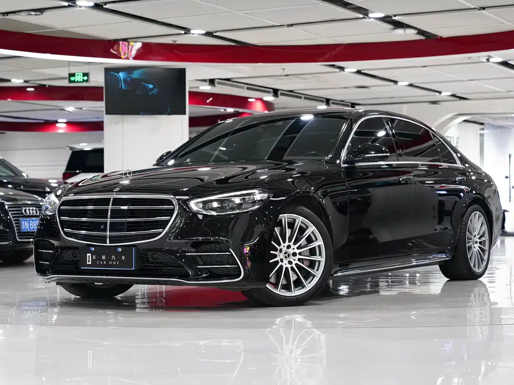 Mercedes-Benz S-Class 2023