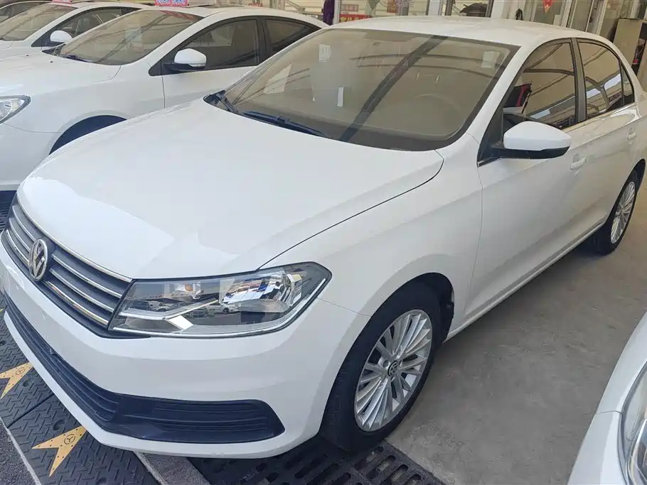 Купить Volkswagen Santana