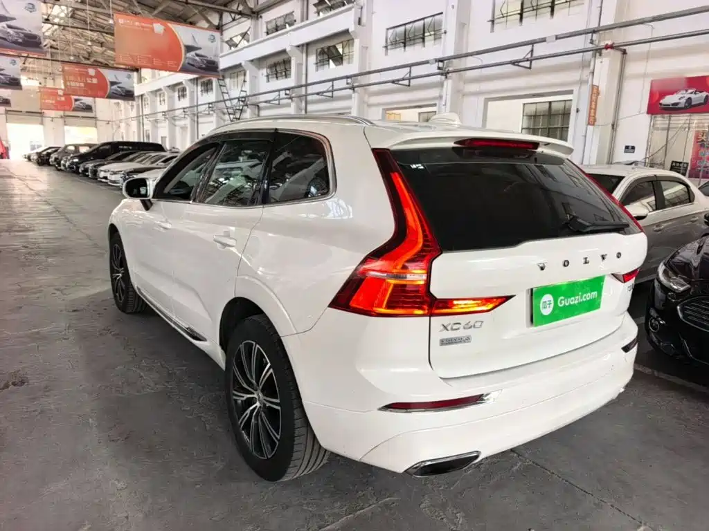 Volvo XC60 — миниатюра 5