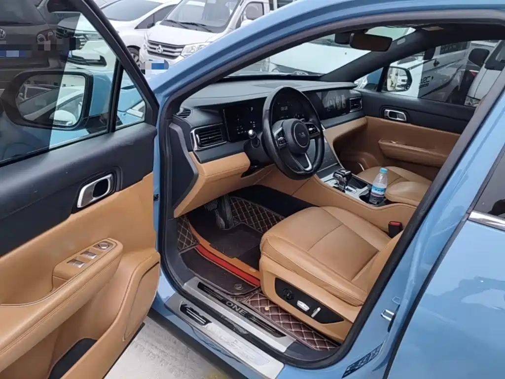Li Auto Li ONE — миниатюра 16