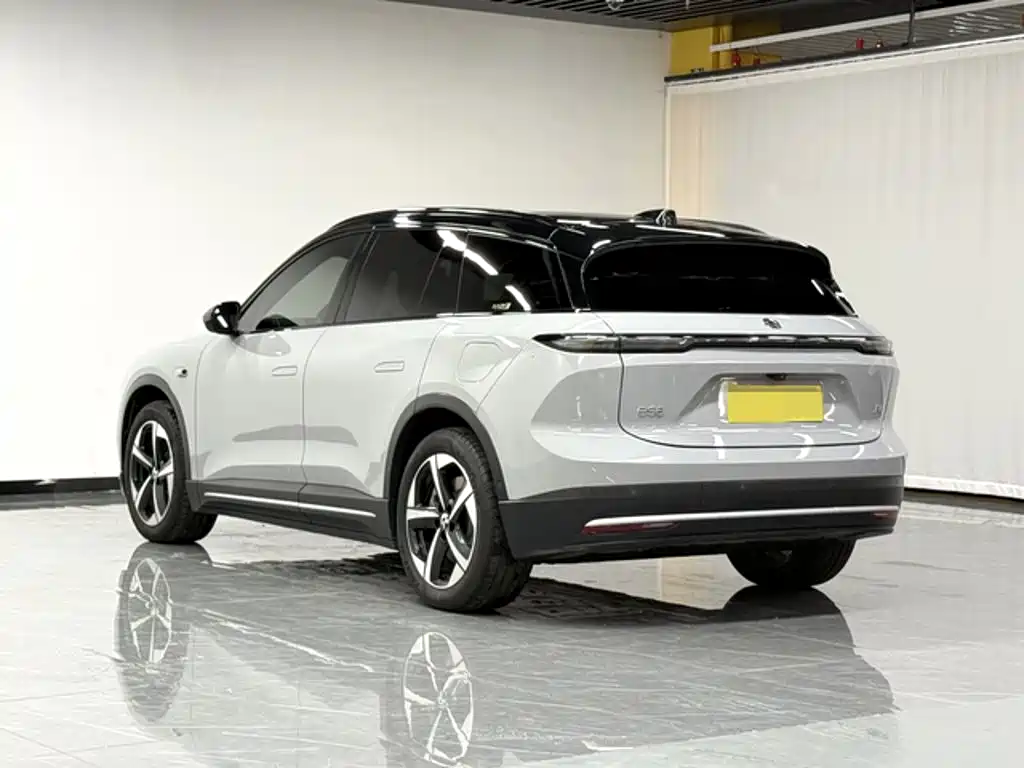 NIO ES6 — миниатюра 4