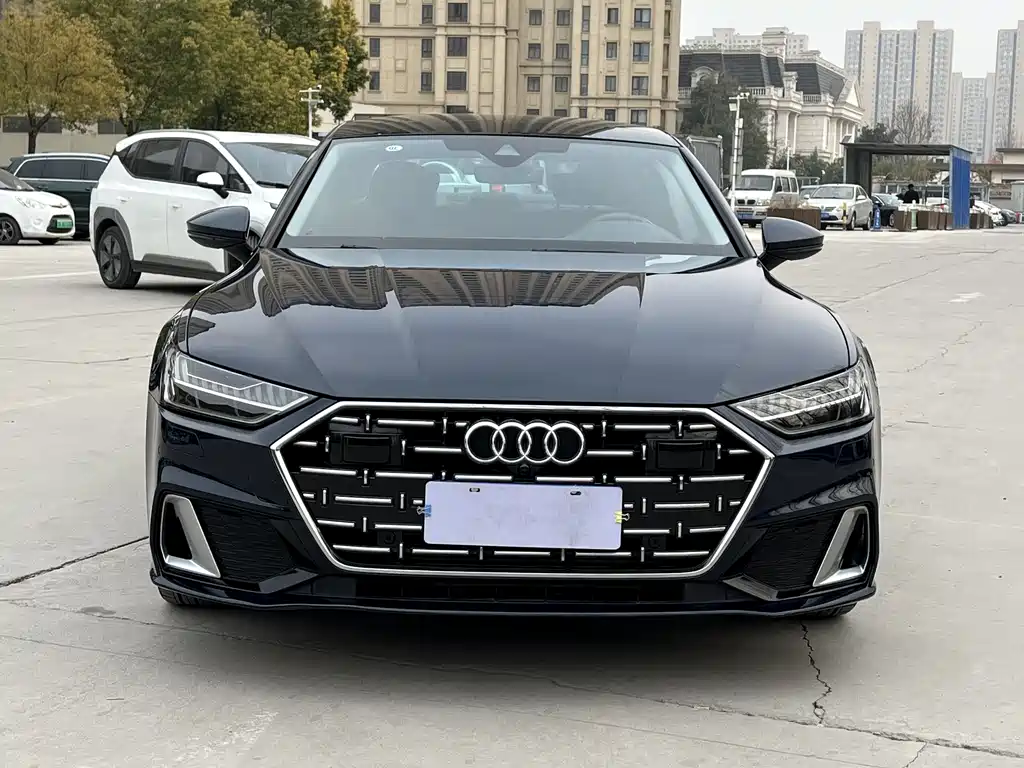 AUDI A7L