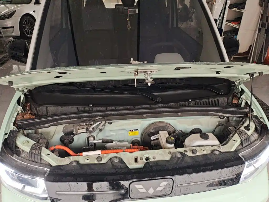 Wuling MINIEV — миниатюра 20