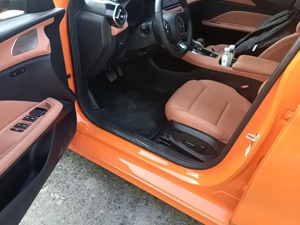 MG MG5 — миниатюра 16