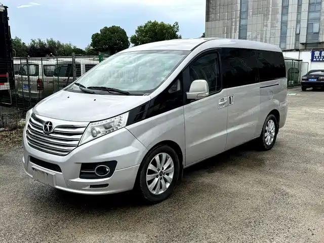 2015 JAC M5