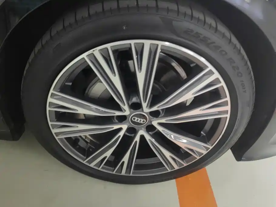 Audi A6L — миниатюра 6
