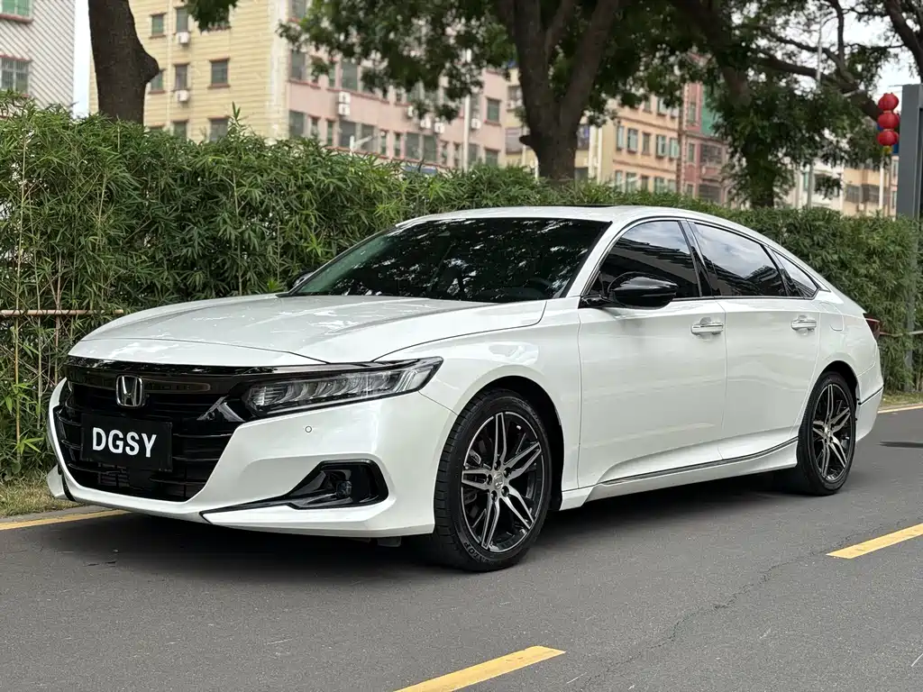 Купить Honda Accord