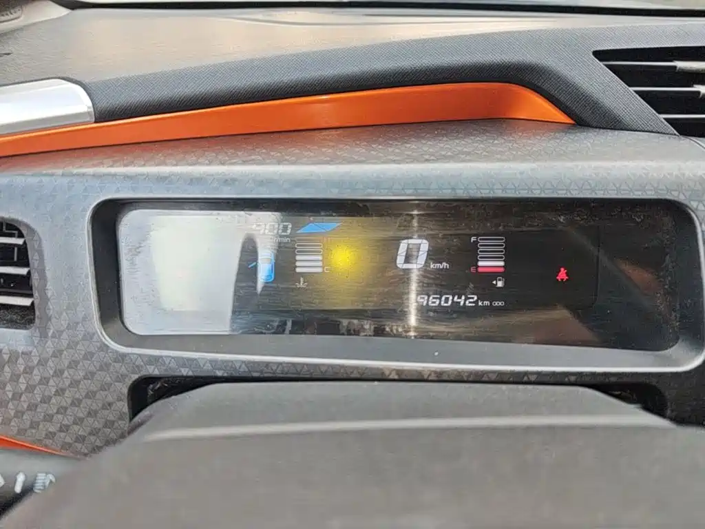 Geely Vision X1 — миниатюра 12