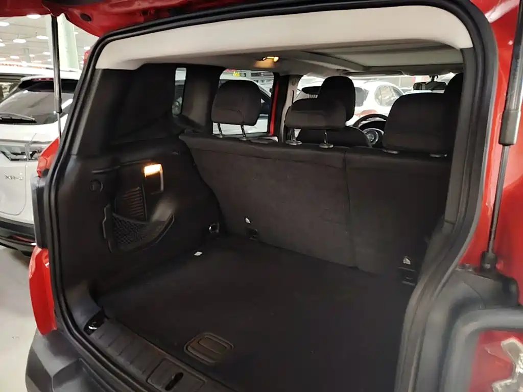 Jeep Renegade — миниатюра 19
