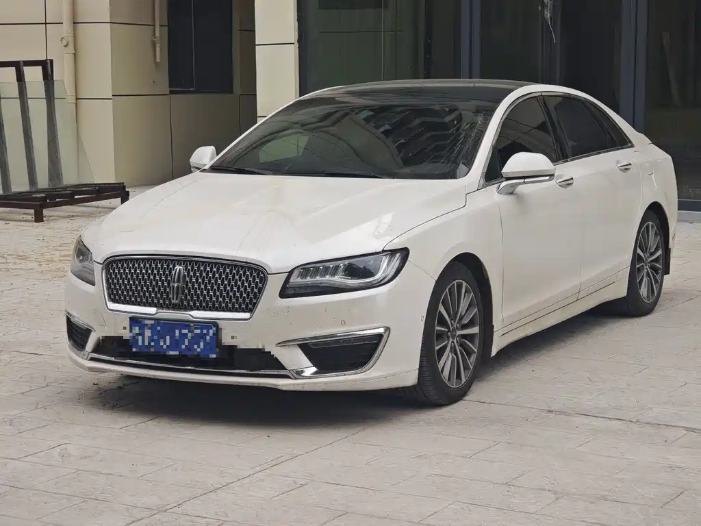 Lincoln MKZ 2018