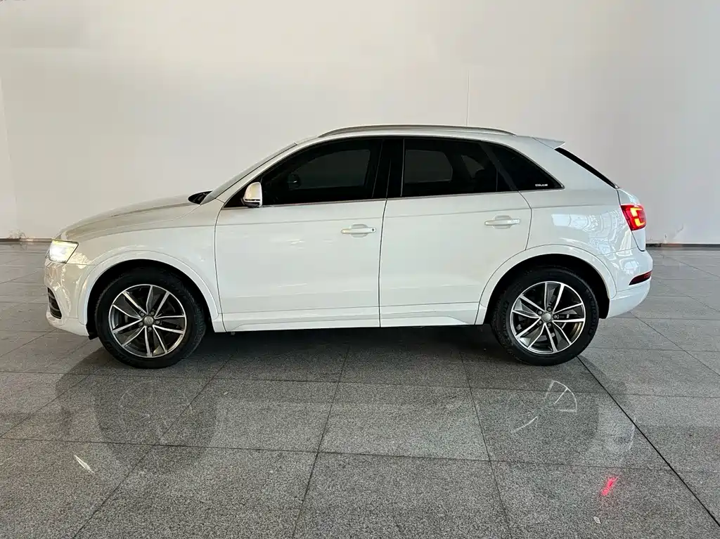 Audi Q3 — миниатюра 3