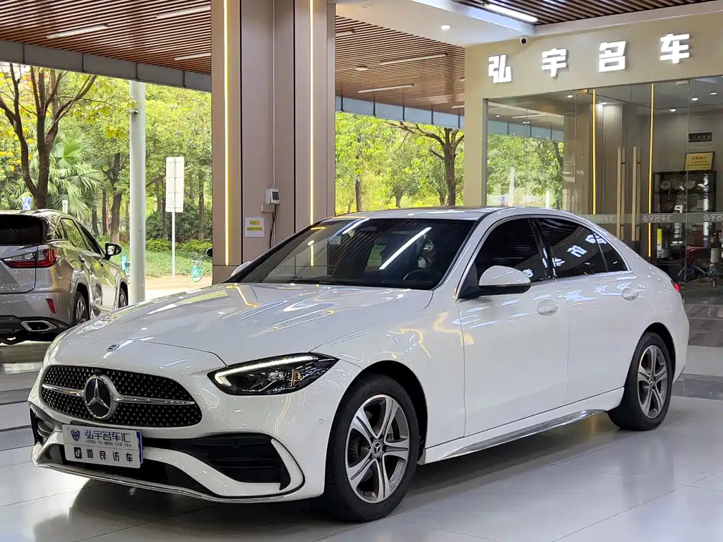 Mercedes-Benz C-Class 2022