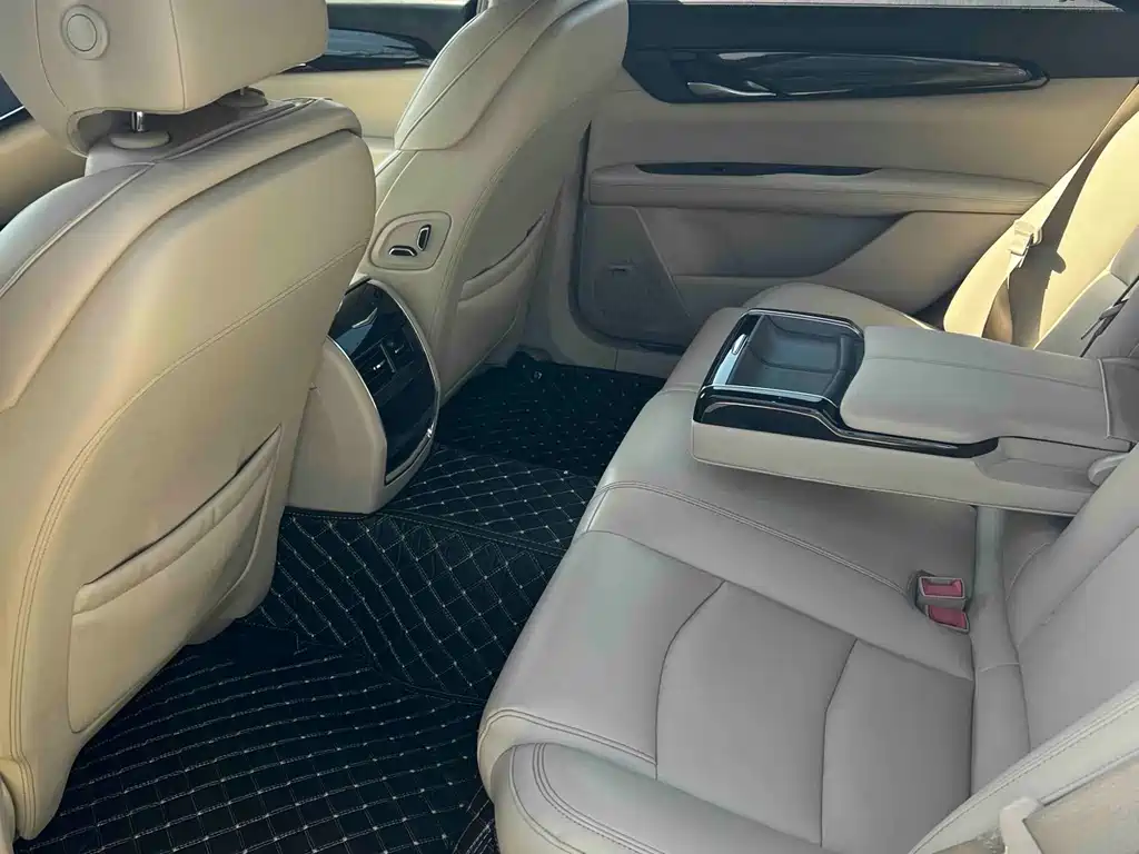 Cadillac CT6 2017 28T Fashion