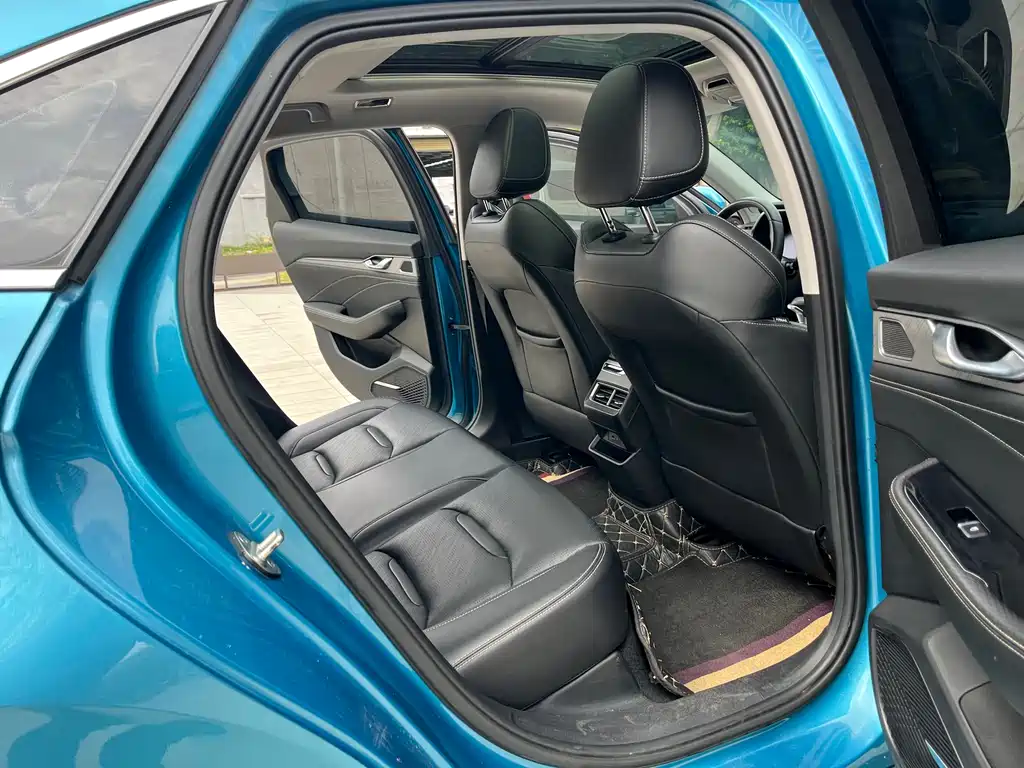 GEELY AUTOMOBILE XINGRUI