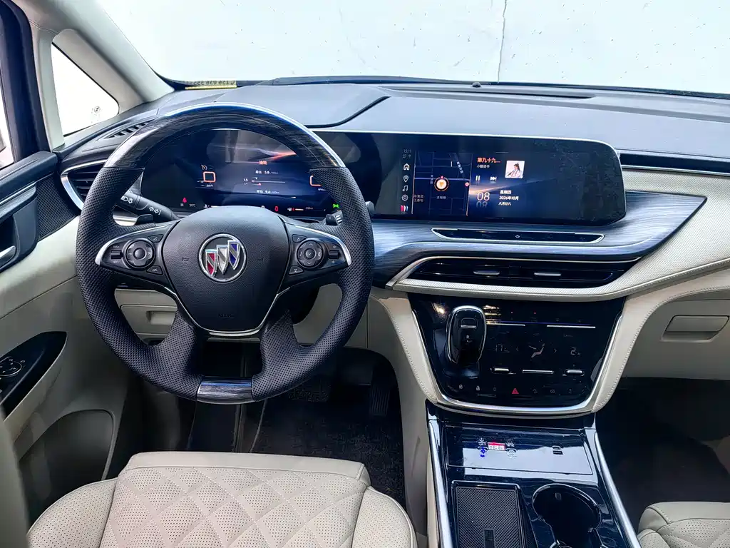 Buick GL8 — миниатюра 6