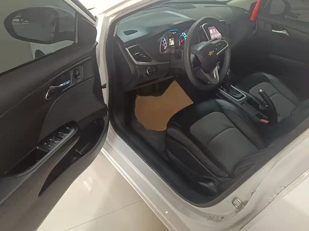 Chevrolet Cavalier — миниатюра 16