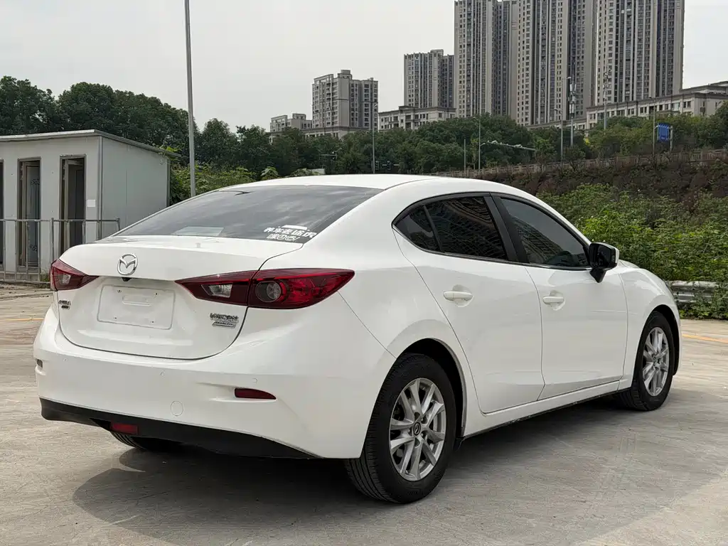 Mazda 3 Axela — миниатюра 10