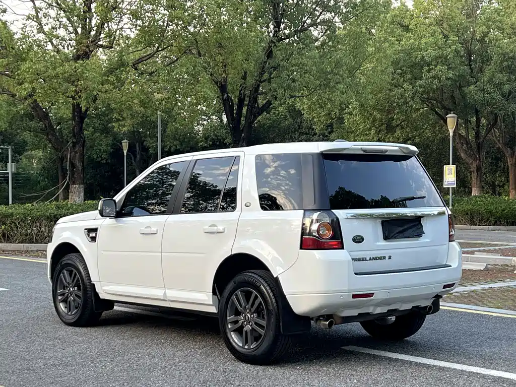 Land Rover Freelander 2 — миниатюра 2
