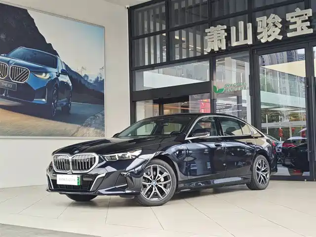 BMW I5 2025