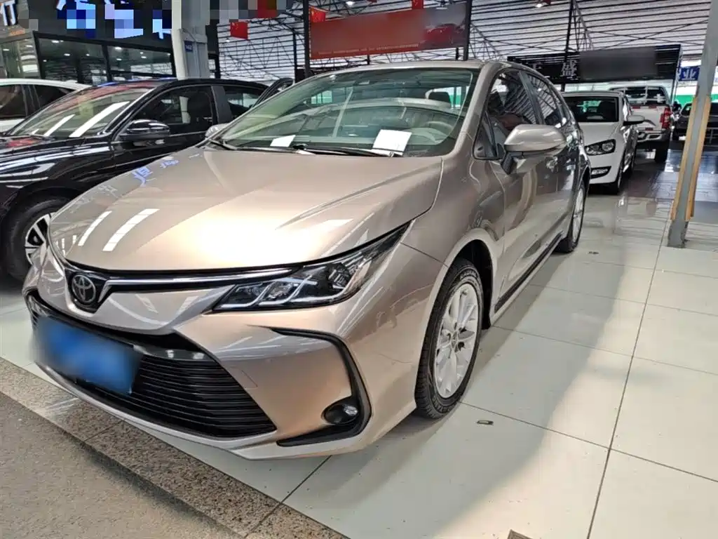 Купить Toyota Corolla