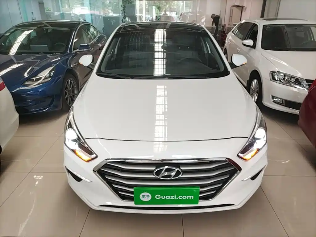 Hyundai Mistra — миниатюра 3