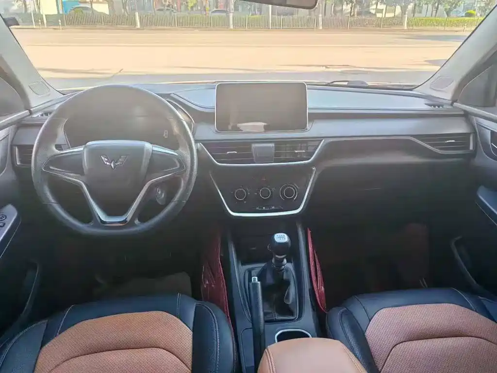 Wuling Hongguang S3 — миниатюра 4
