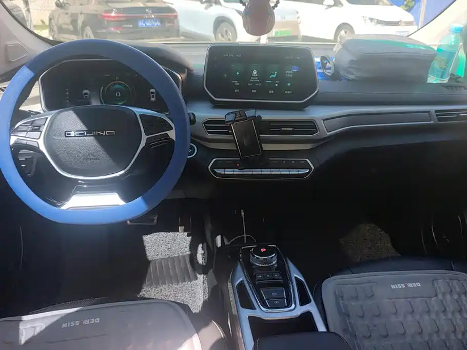 BAIC EX3 — миниатюра 12