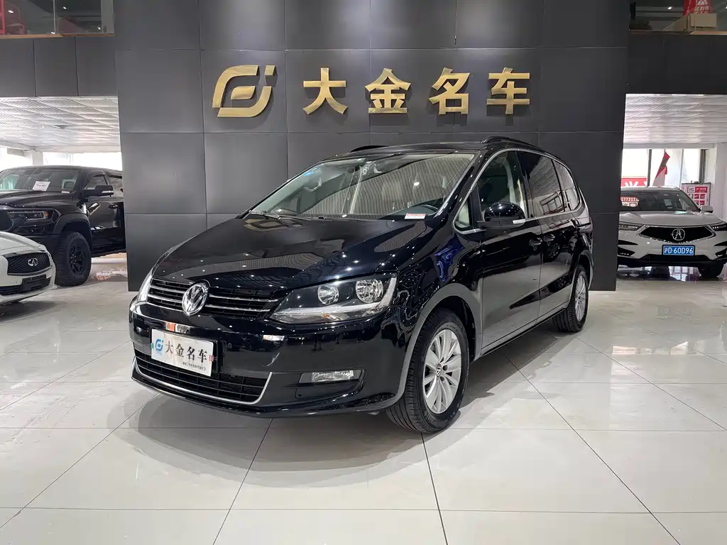 Купить Volkswagen Sharan