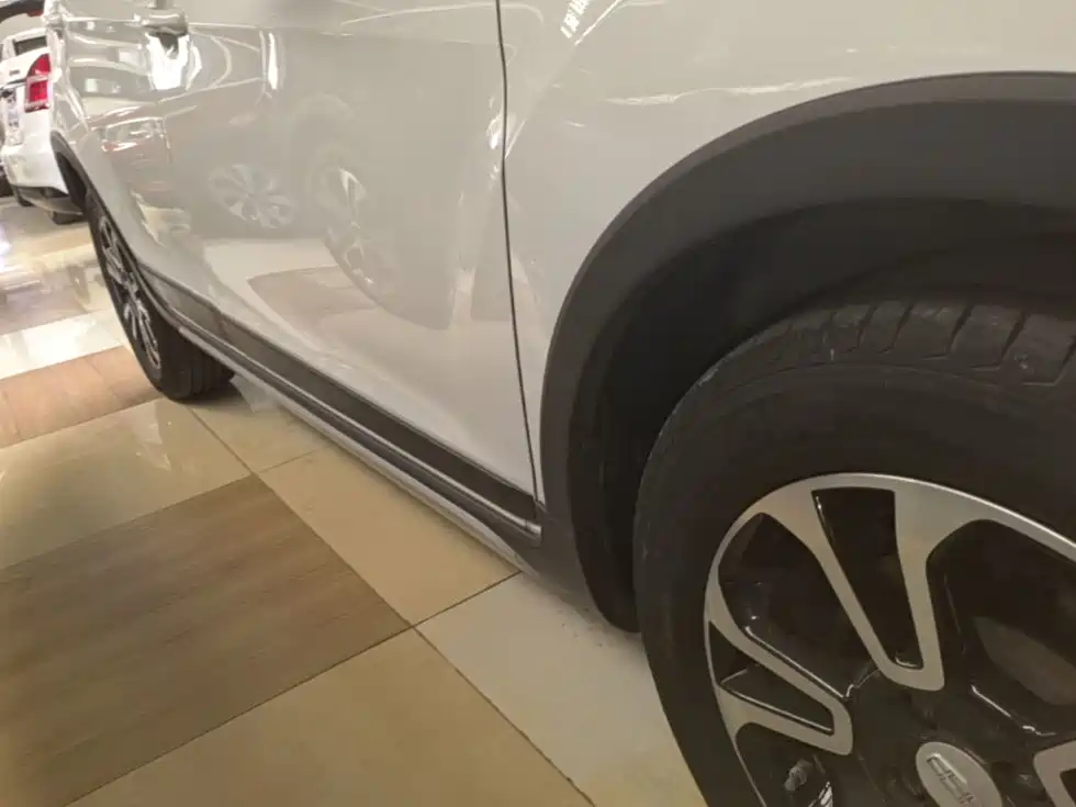 Geely Vision X3 — миниатюра 21
