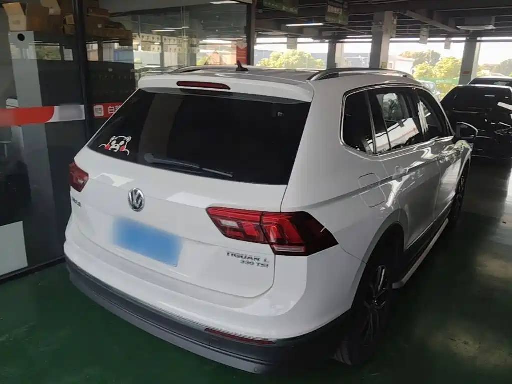 Volkswagen Tiguan L — миниатюра 7