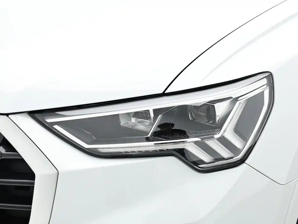 Audi Q3 — миниатюра 18