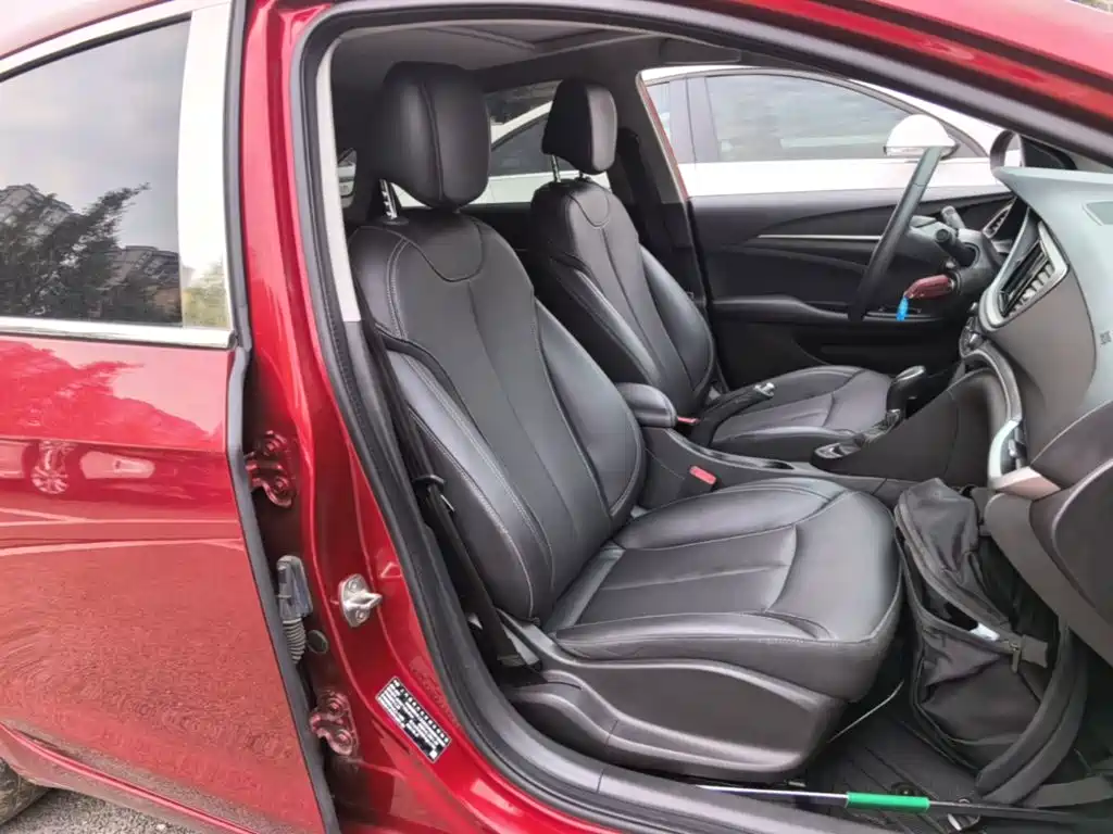 Buick Excelle — миниатюра 25