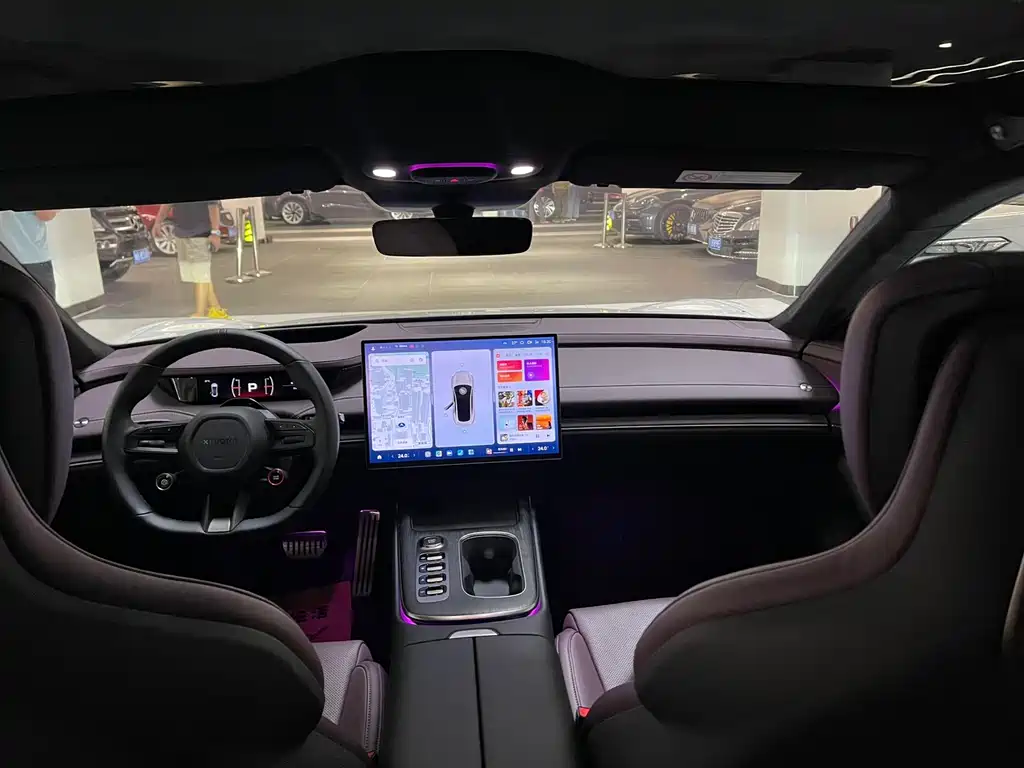 XIAOMI CAR XIAOMI SU7