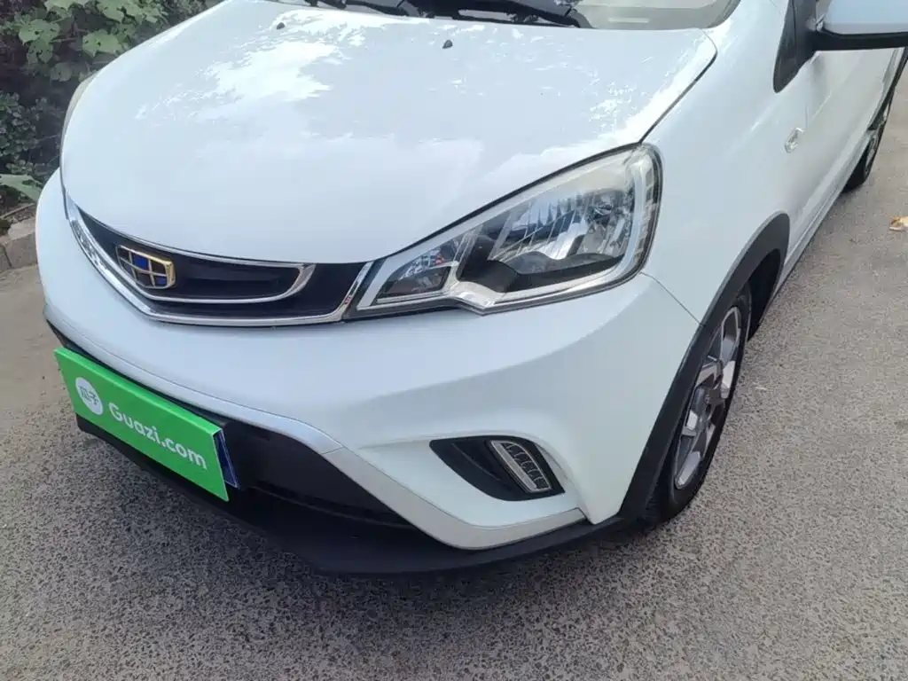 Geely Vision X1 — миниатюра 24