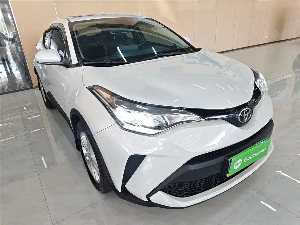 TOYOTA C HR