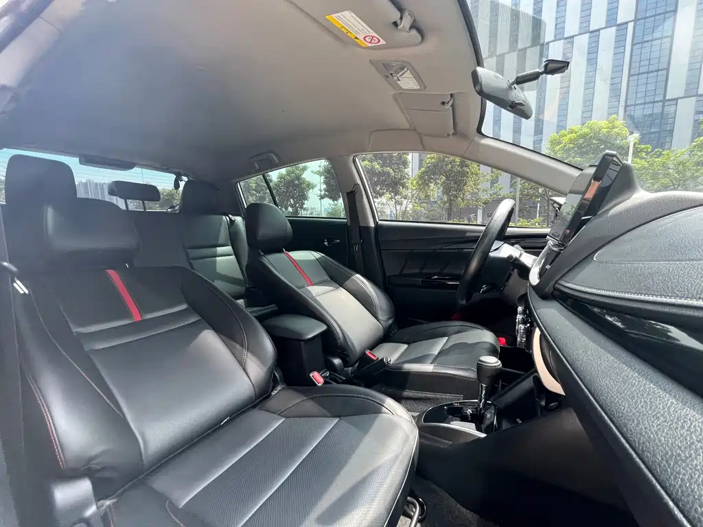 Toyota Yaris L — миниатюра 14