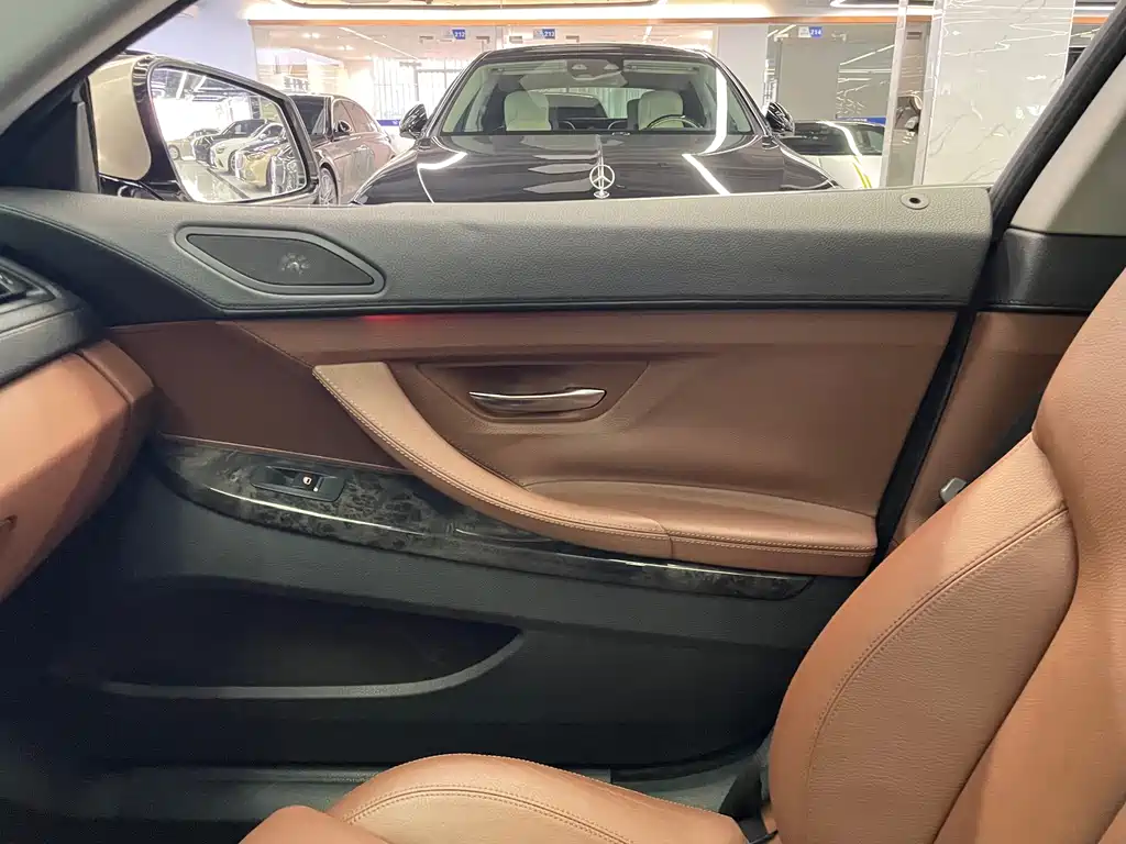 BMW 6 Series — миниатюра 28