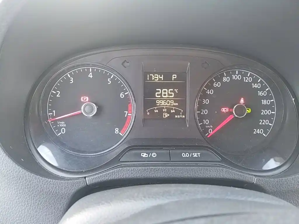 Volkswagen Polo — миниатюра 12