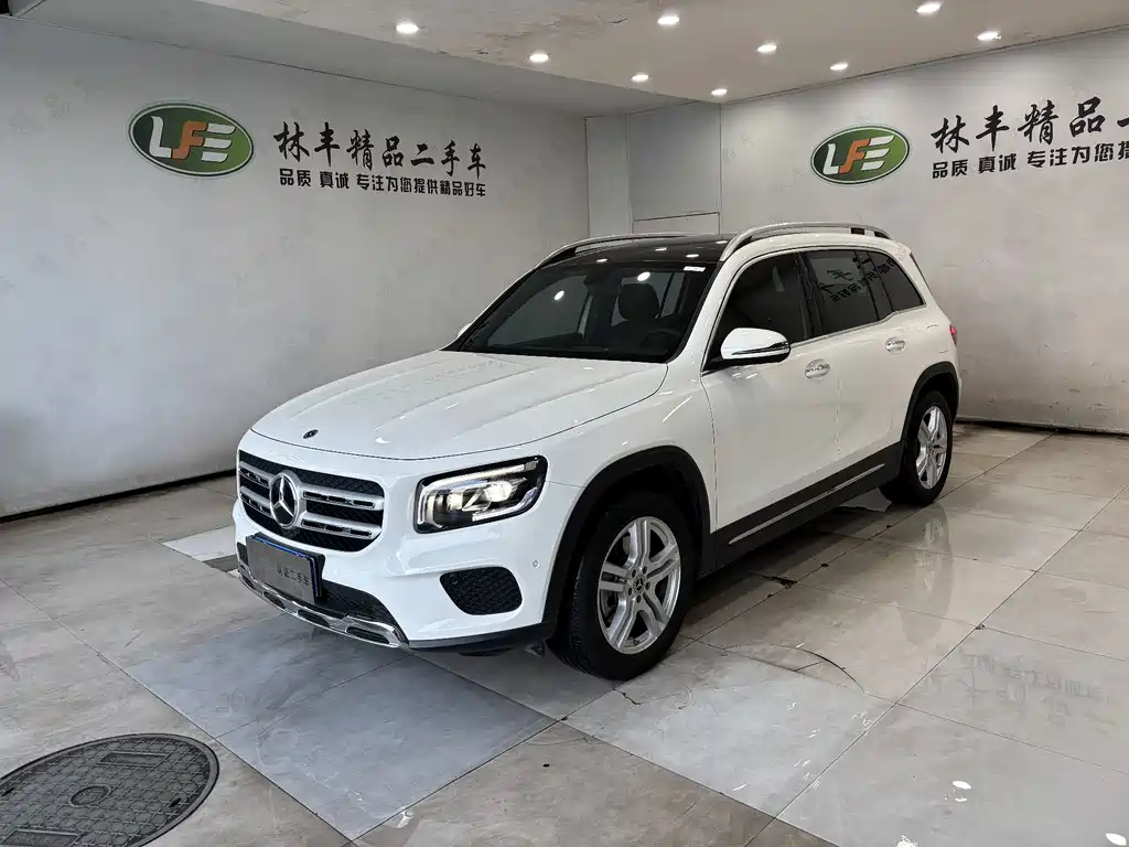 Купить Mercedes-Benz GLB