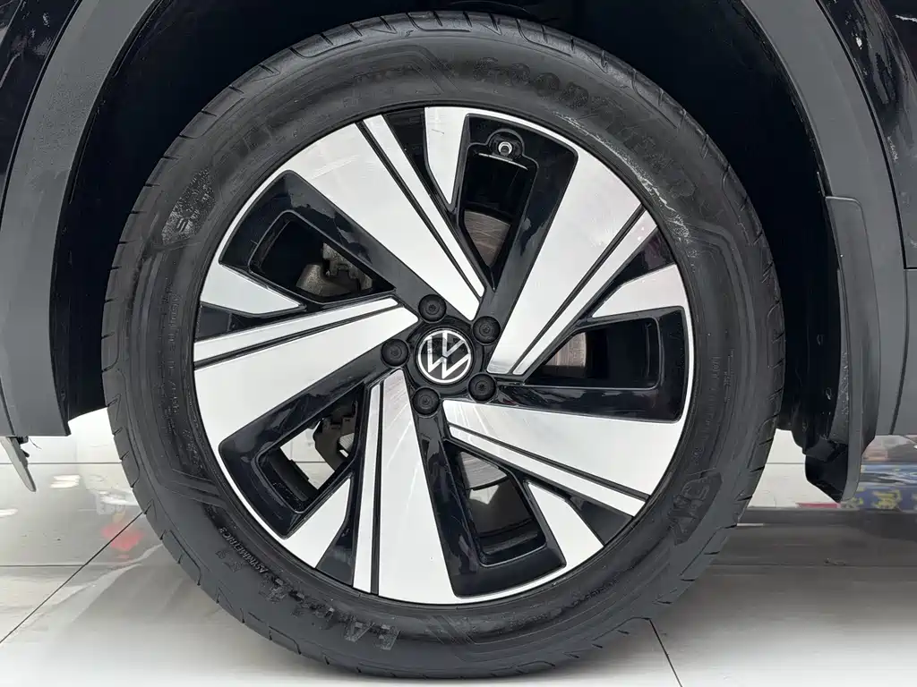 Volkswagen Teramont — миниатюра 15