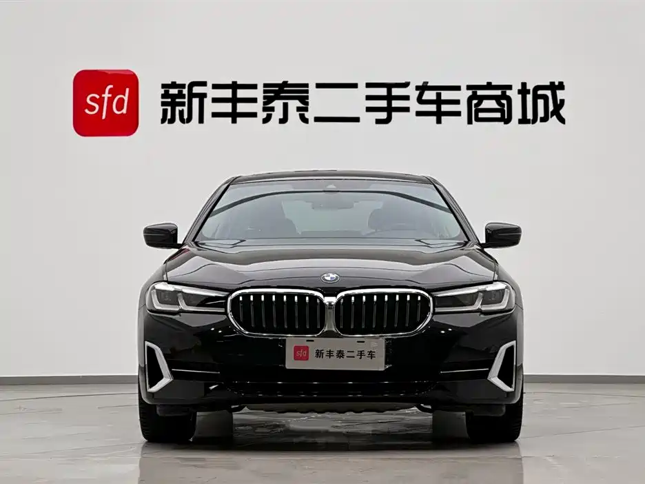 BMW 5 Series 5 2022 525Li Luxury