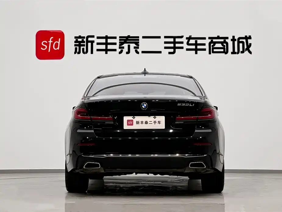 BMW 5 Series 5 2022 525Li Luxury