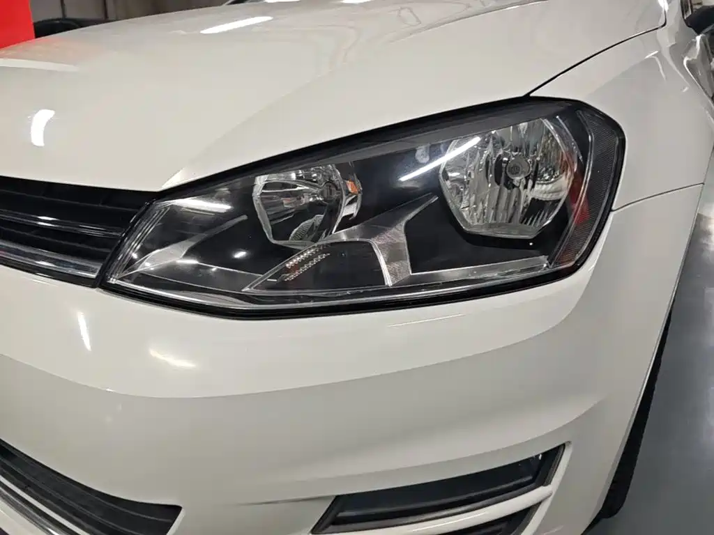 Volkswagen Golf — миниатюра 24
