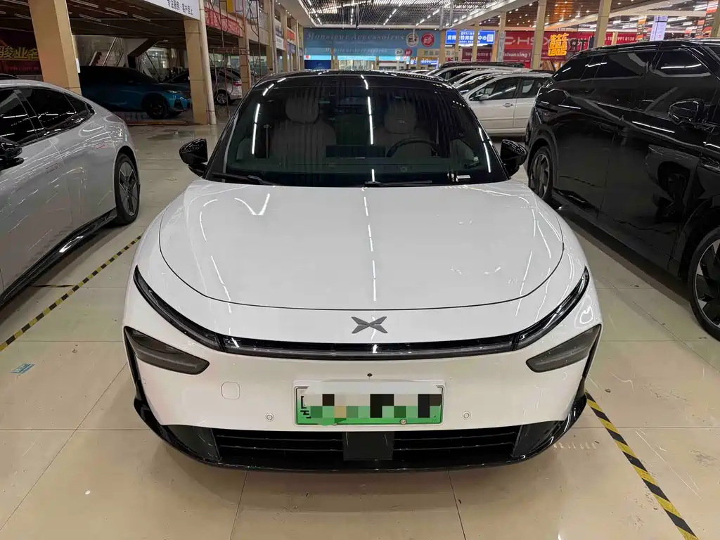 Xpeng P7 + 2024 Max