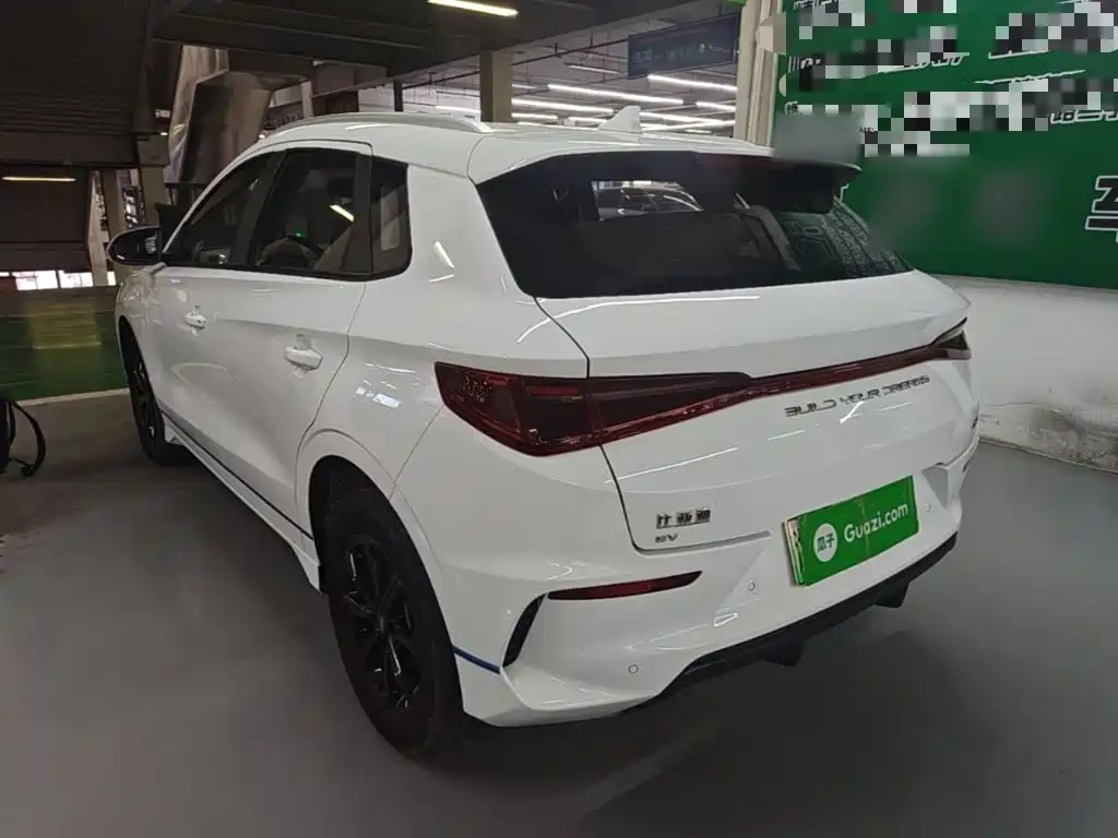 BYD e2 — миниатюра 5